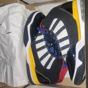 Jordan Max Aura 6.5 youth black red blue and yellow white